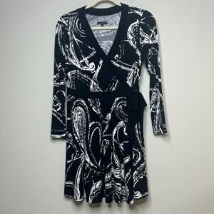 Lane Bryant Black and White Wrap-Style Dress Size 14/16 V-Neck